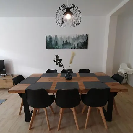 Altdorf Zentral 2, Stadtnaehe Nbg, 3 Bedroom 9 Pers Apartmán