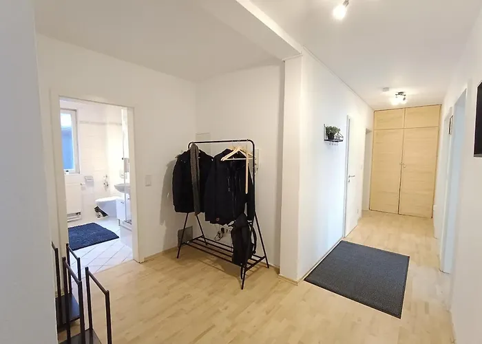 Altdorf Zentral 2, Stadtnaehe Nbg, 3 Bedroom 9 Pers Апартаменты *