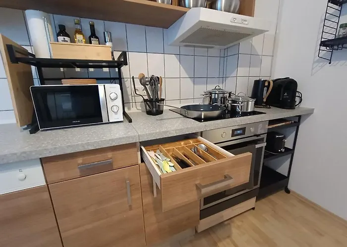 Altdorf Zentral 2, Stadtnaehe Nbg, 3 Bedroom 9 Pers Апартаменты